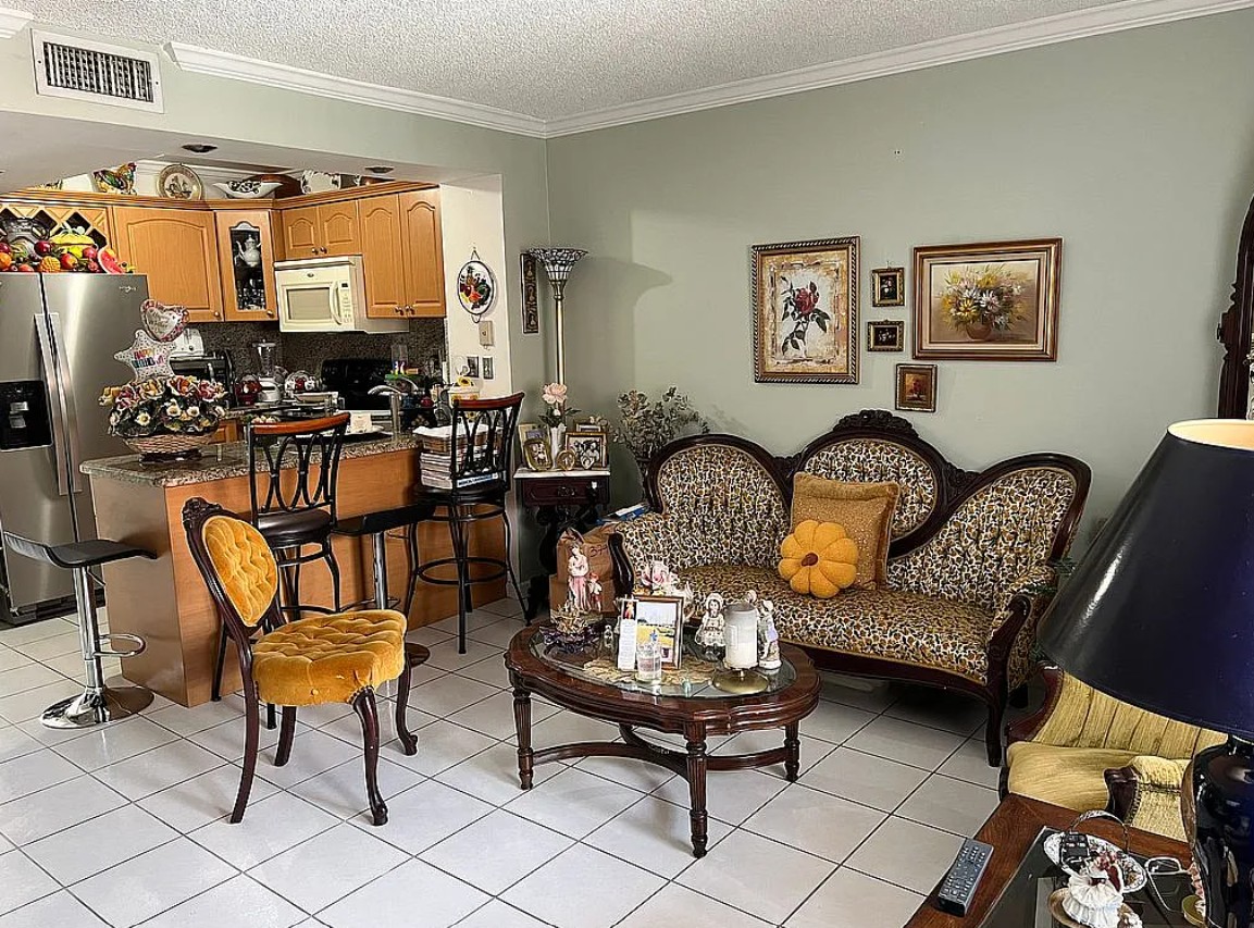First Floor Apartment For Sale By Owner in Hialeah, FL