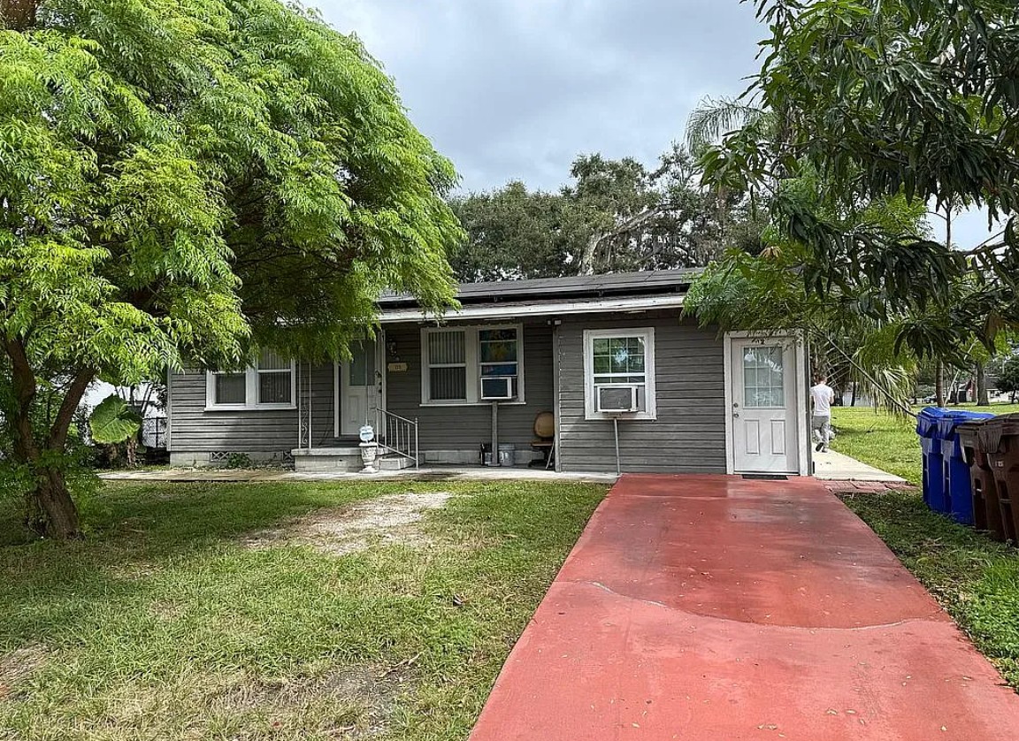 6 Bedroom House For Sale By Owner in Kissimmee, FL