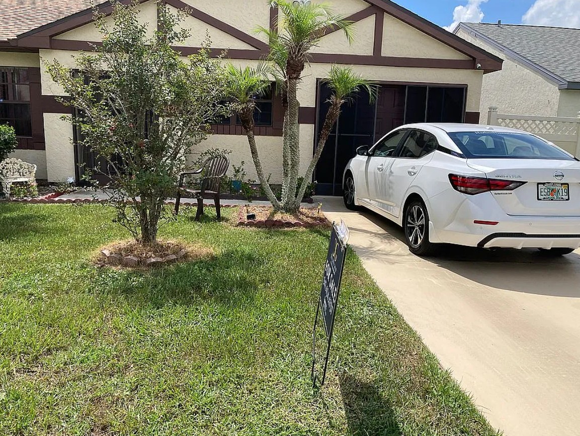 2 Bedroom House For Sale By Owner in Port Charlotte, FL 