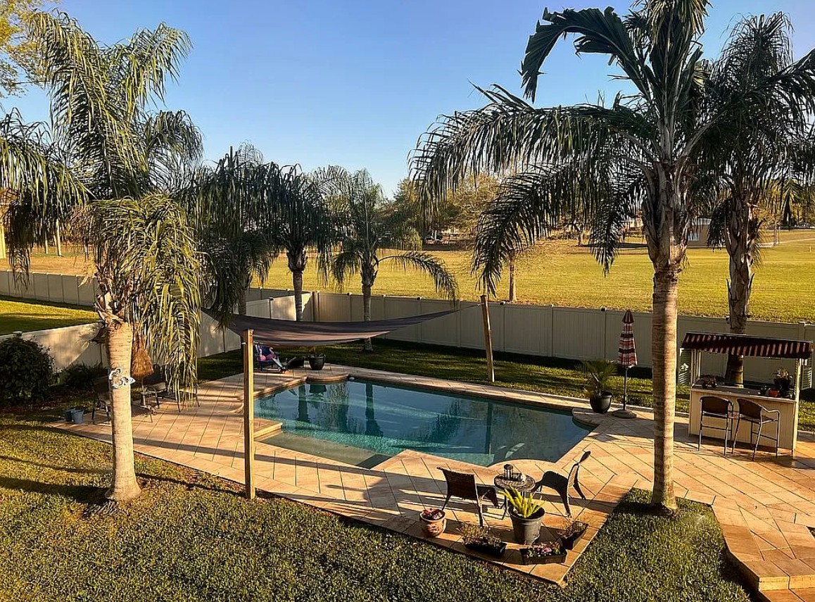 4 Bedroom House For Sale By Owner in Eustis, FL 