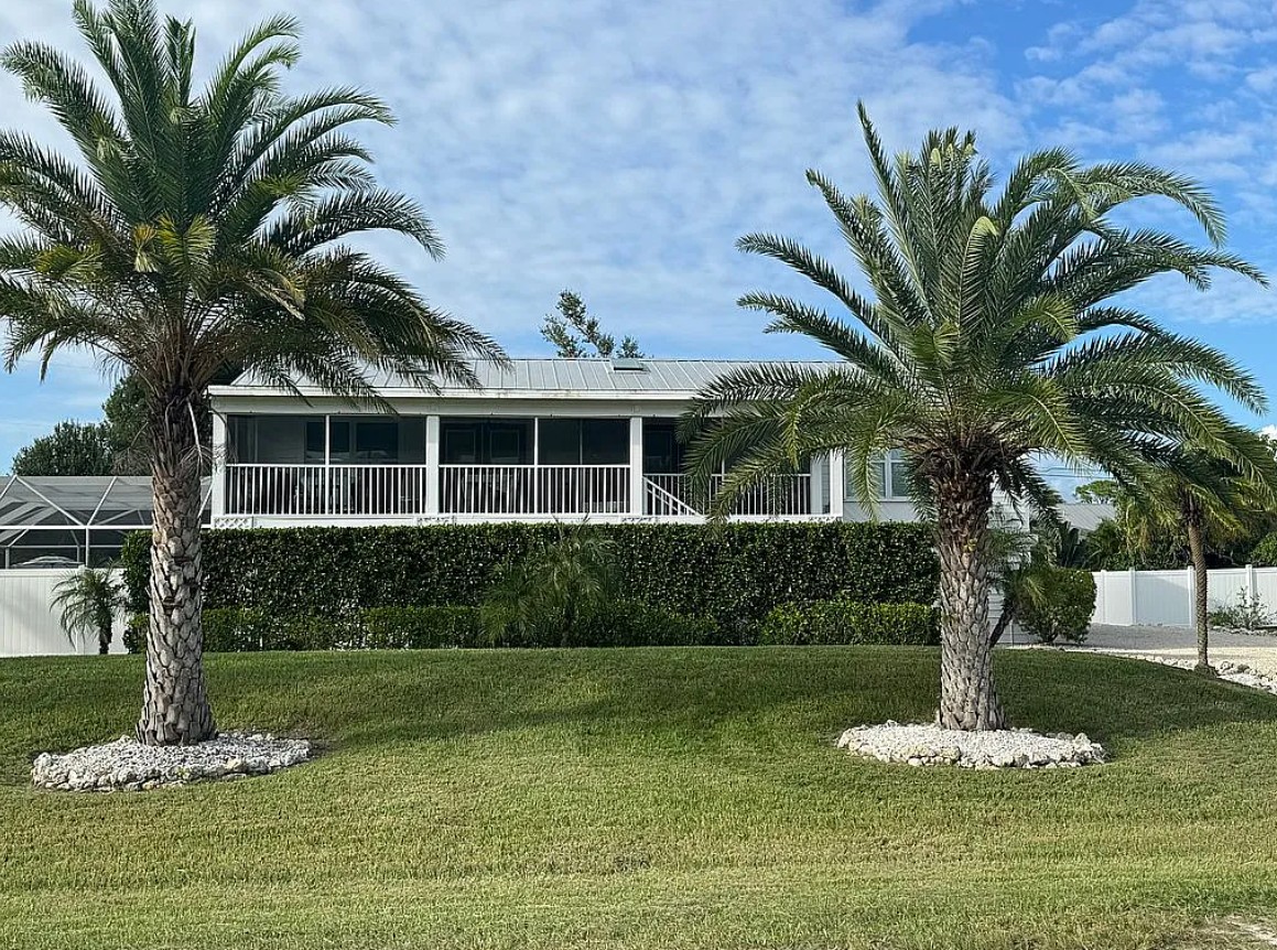 3 Bedroom House For Sale By Owner in Bokeelia, FL 