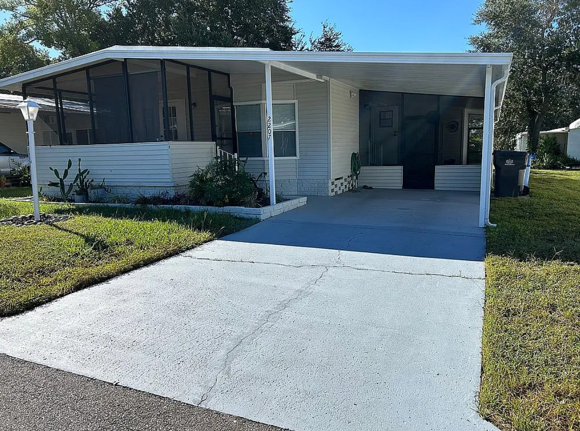 2 Bedroom House For Sale By Owner in Valrico, FL