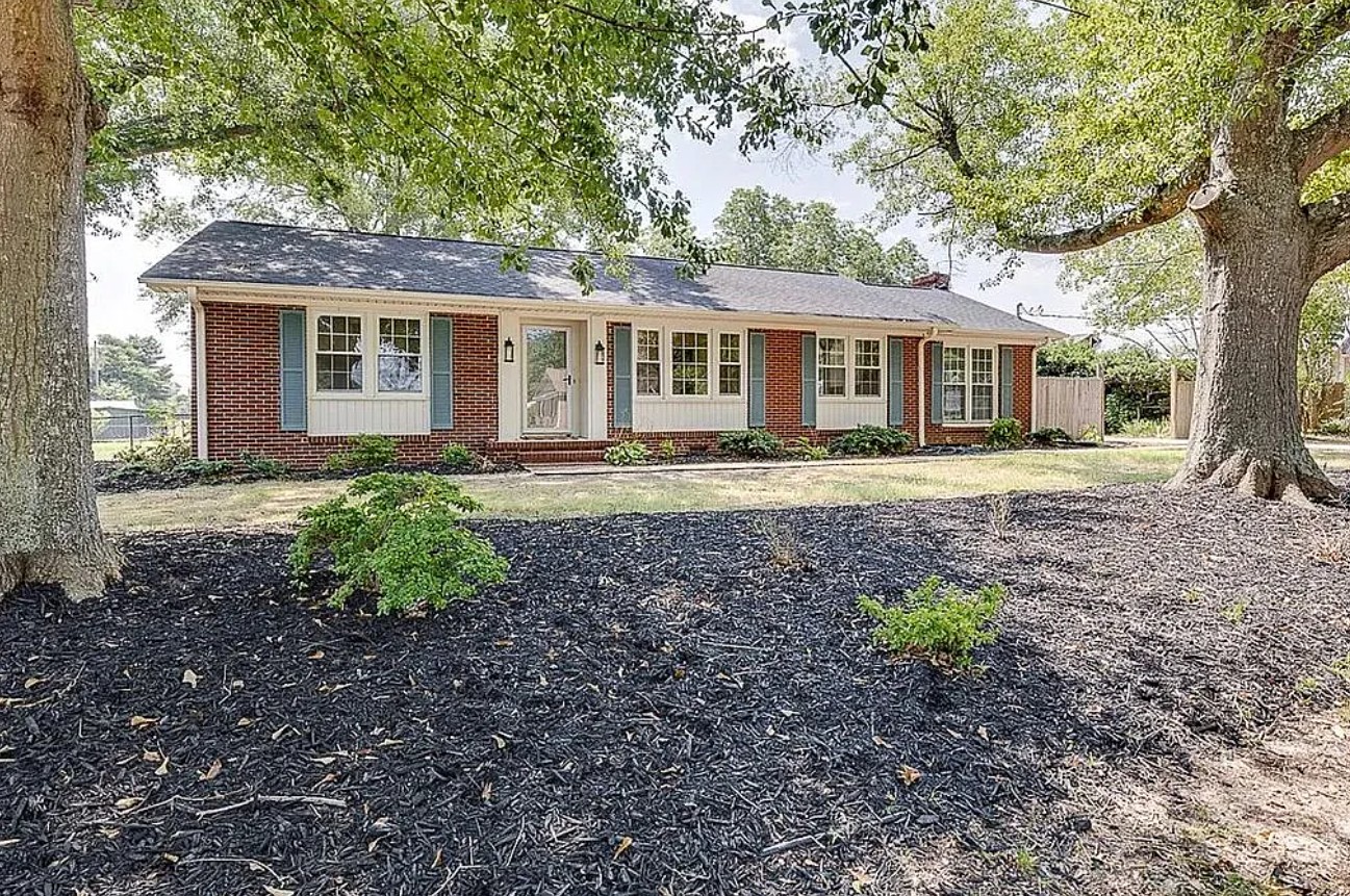 3 Bedroom House For Sale By Owner in Williamston, SC