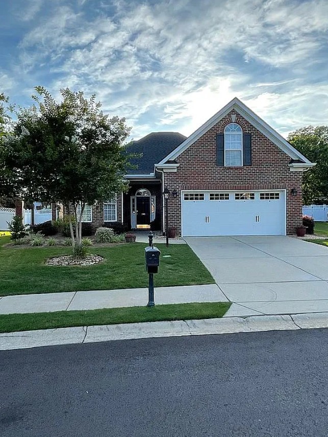 3 Bedroom House For Sale By Owner in Greenville, SC 