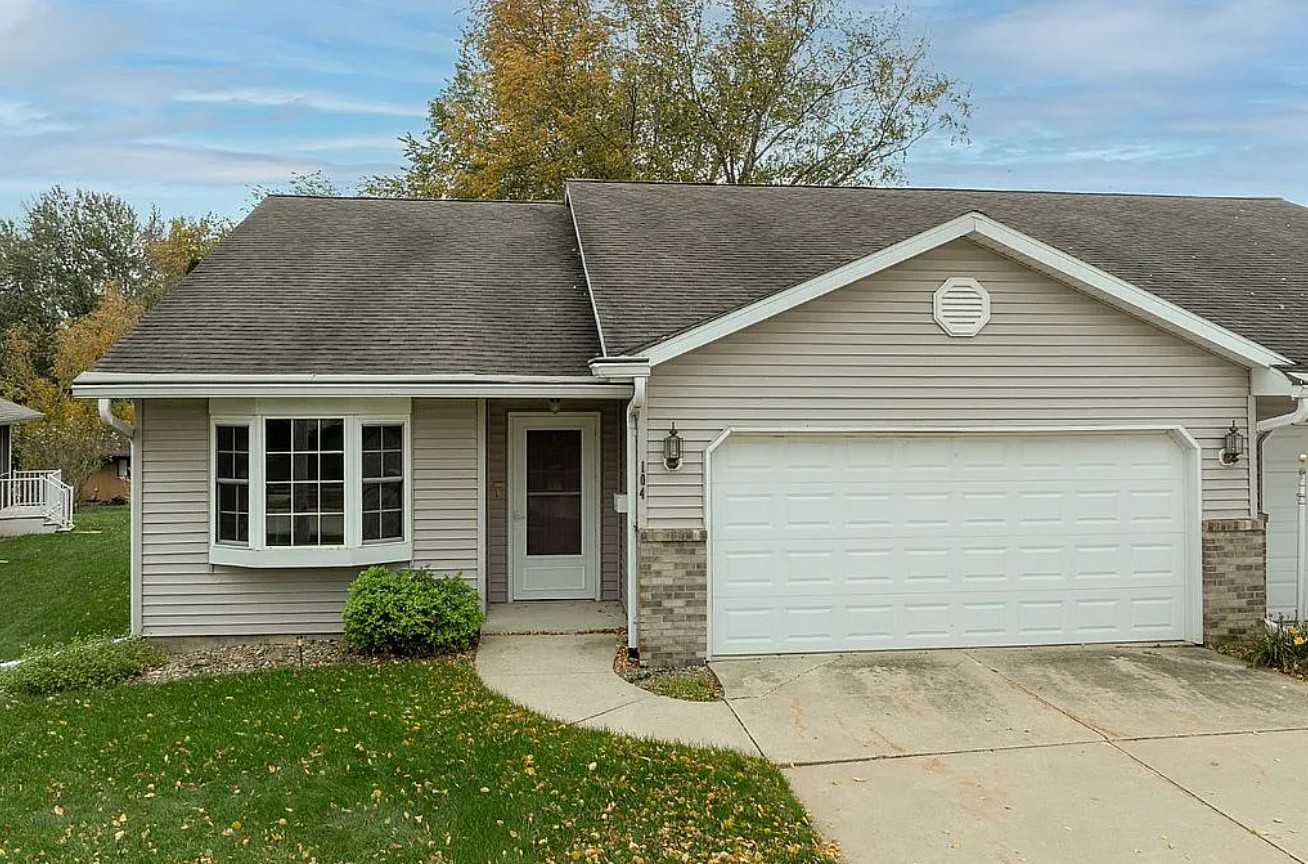 2 Bedroom House For Sale By Owner in La Porte City, IA