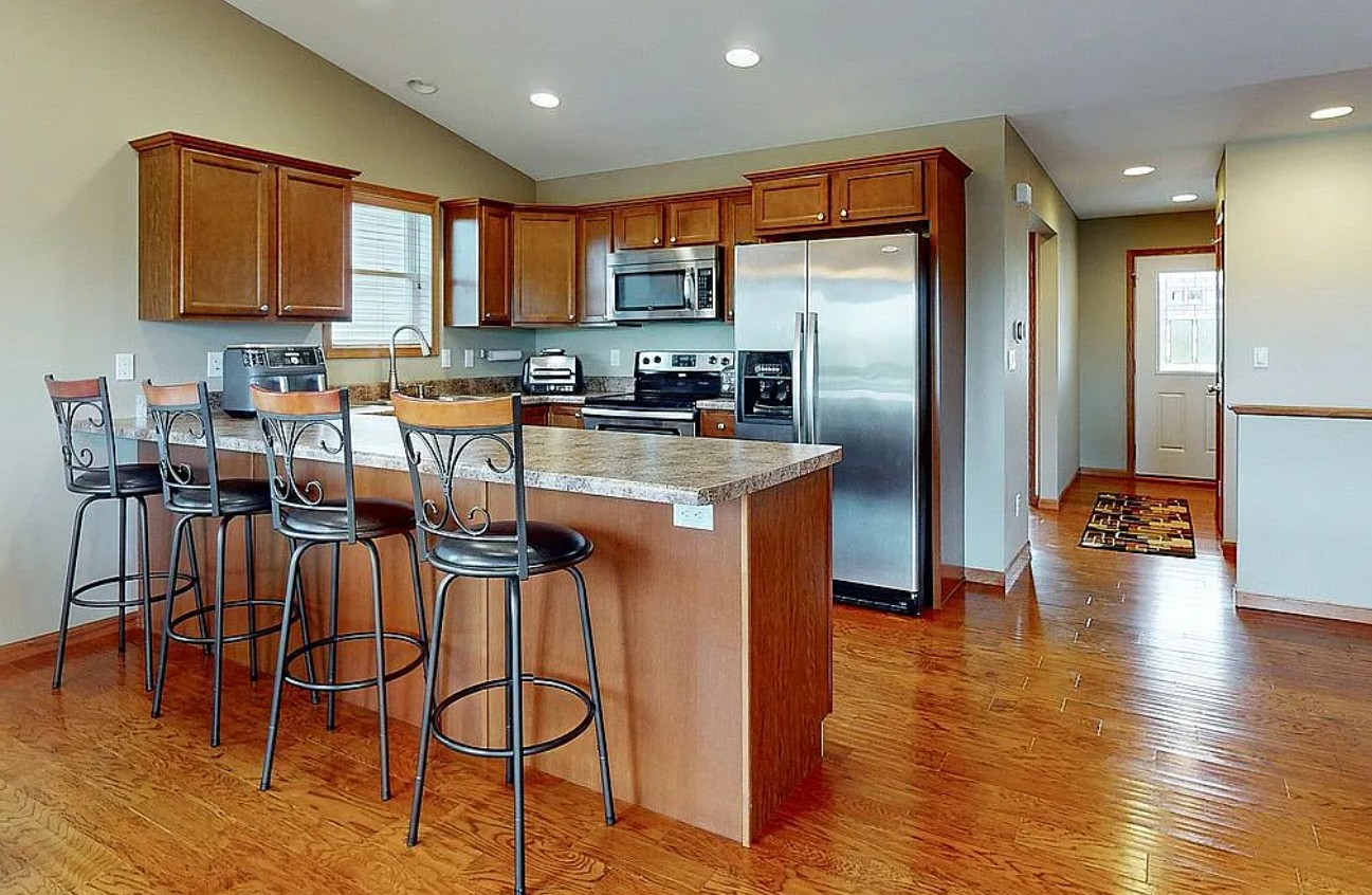 3 Bedroom House For Sale By Owner in Dubuque, IA