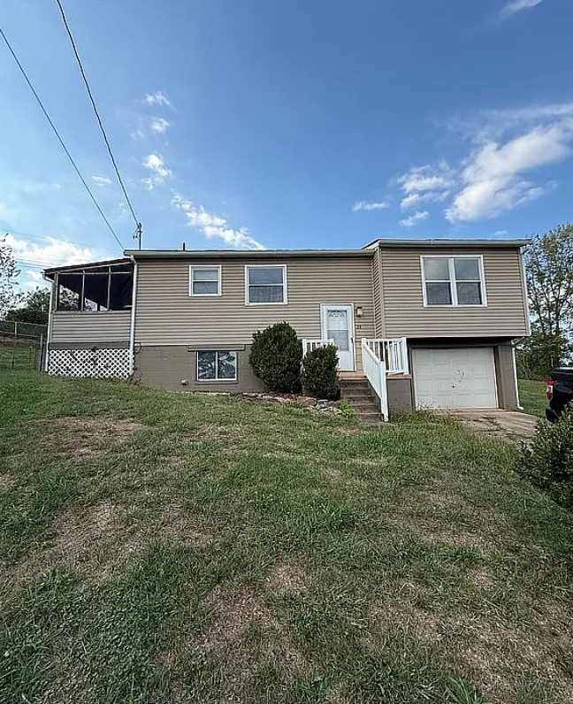4 Bedroom House For Sale By Owner in Parkersburg, WV 