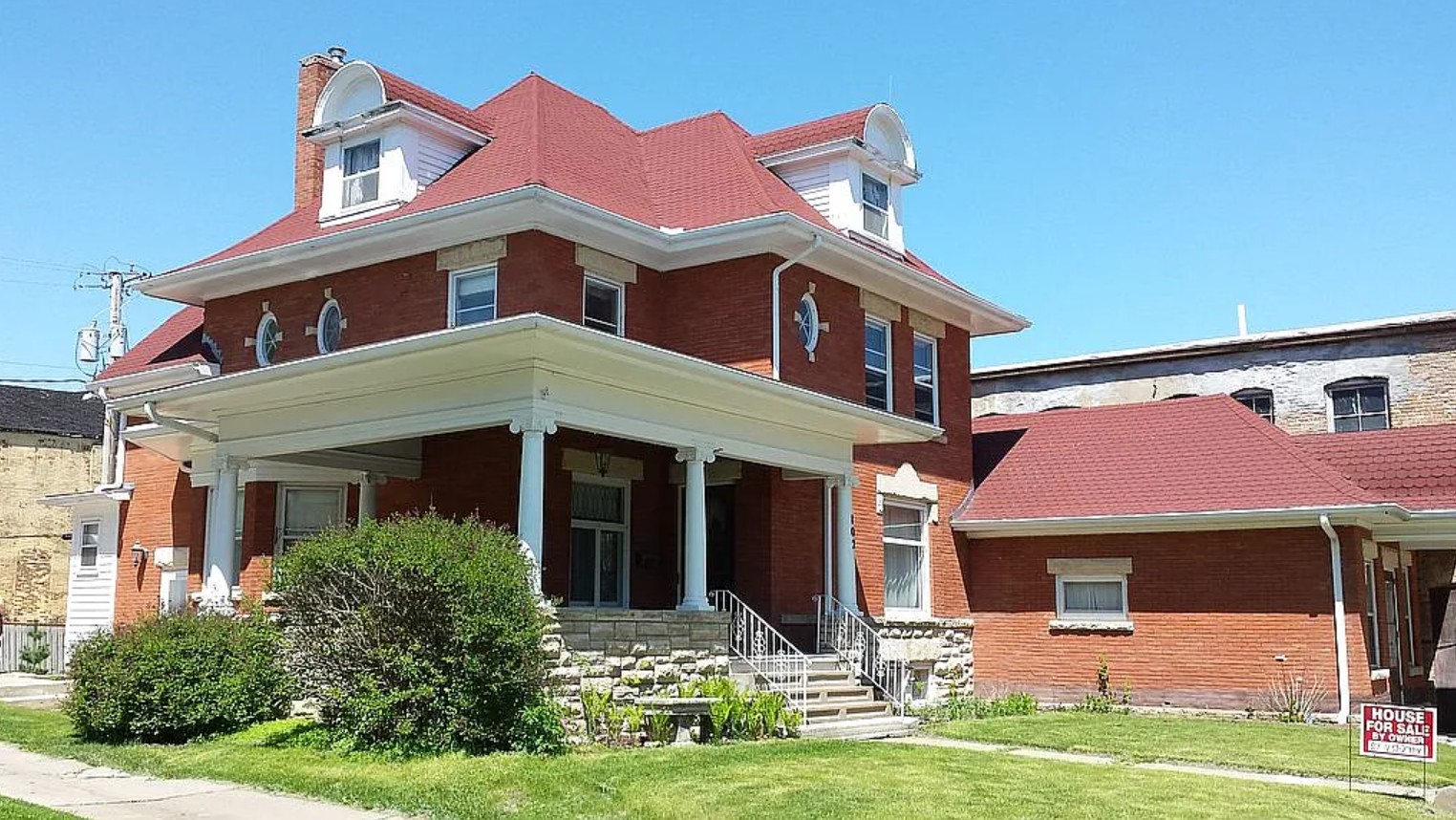 4 Bedroom House For Sale By Owner in Anamosa, IA 