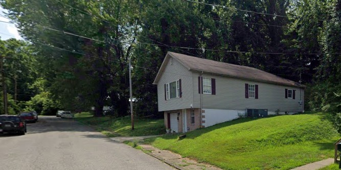 3 Bedroom House For Sale By Owner in Raceland, KY 