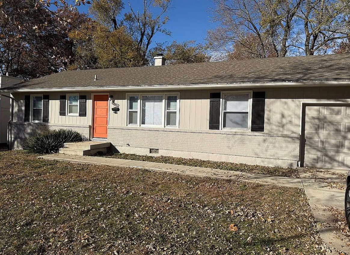 3 Bedroom House For Sale By Owner in Raytown, MO 