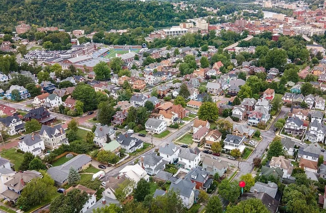 3 Bedroom House For Sale By Owner in Morgantown, WV 