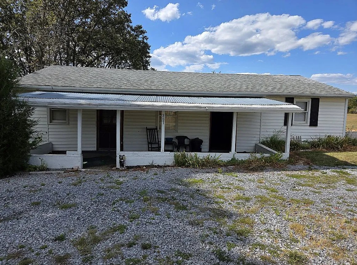 1 Bedroom House For Sale By Owner in Martinsburg, WV 