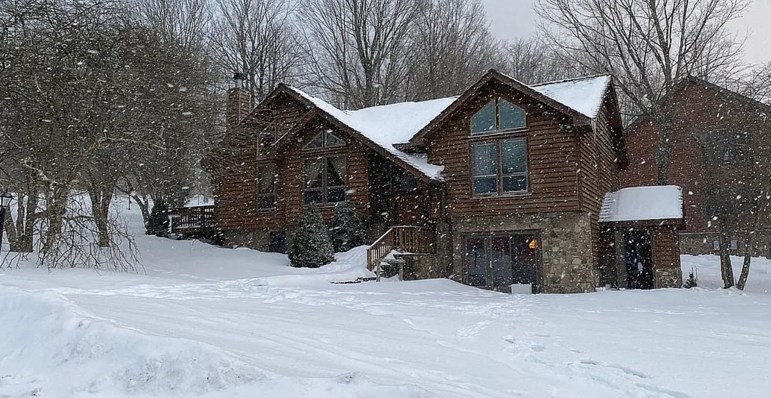 4 Bedroom House For Sale By Owner in Davis, WV 