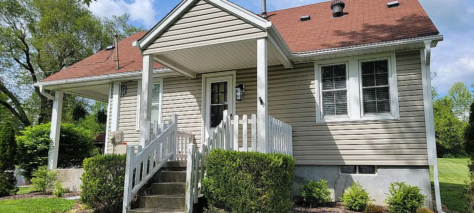 3 Bedroom House For Sale By Owner in La Grange, KY 