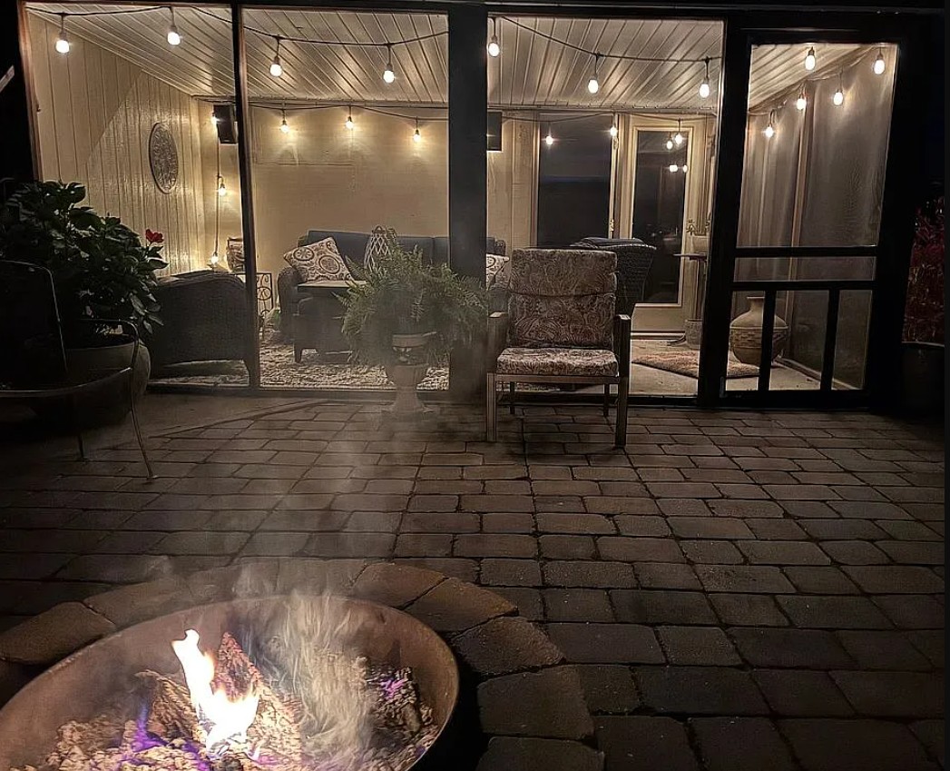 3 Bedroom House For Sale By Owner in Country Club, MO 