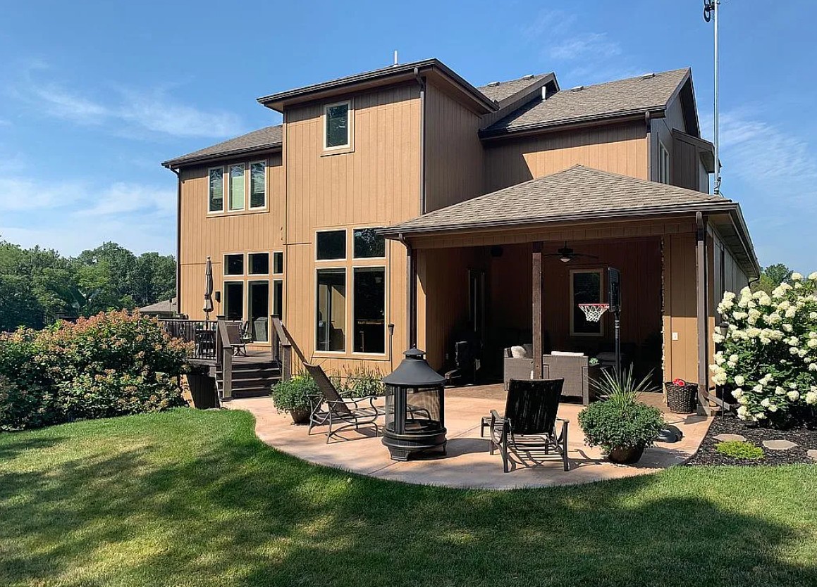 6 Bedroom House For Sale By Owner in Kearney, MO 