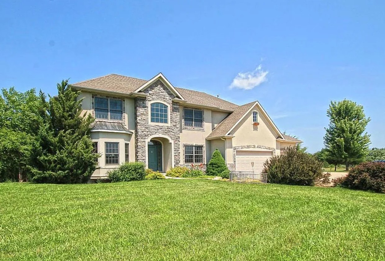 6 Bedroom House For Sale By Owner in Columbia, MO