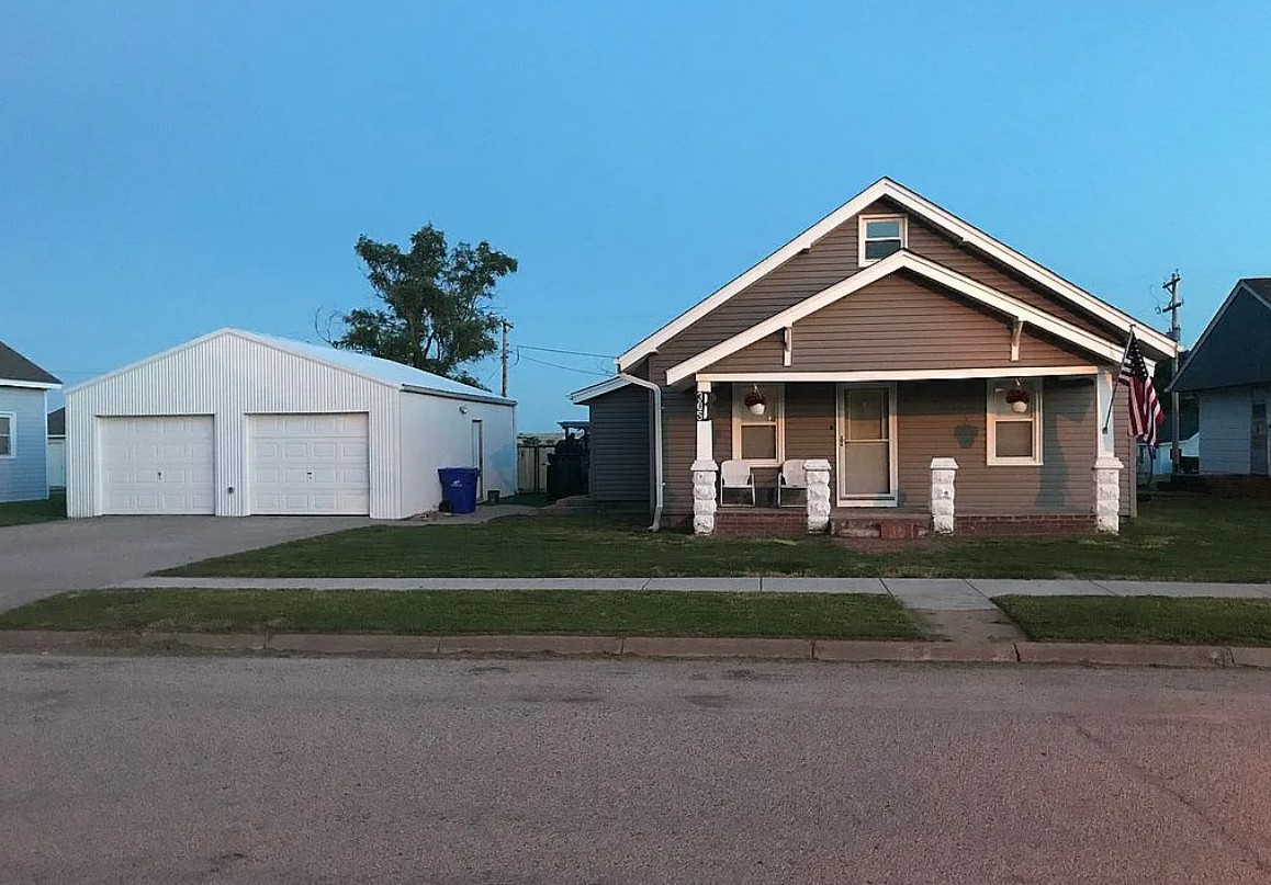 4 Bedroom House For Sale By Owner in Damar, KS 