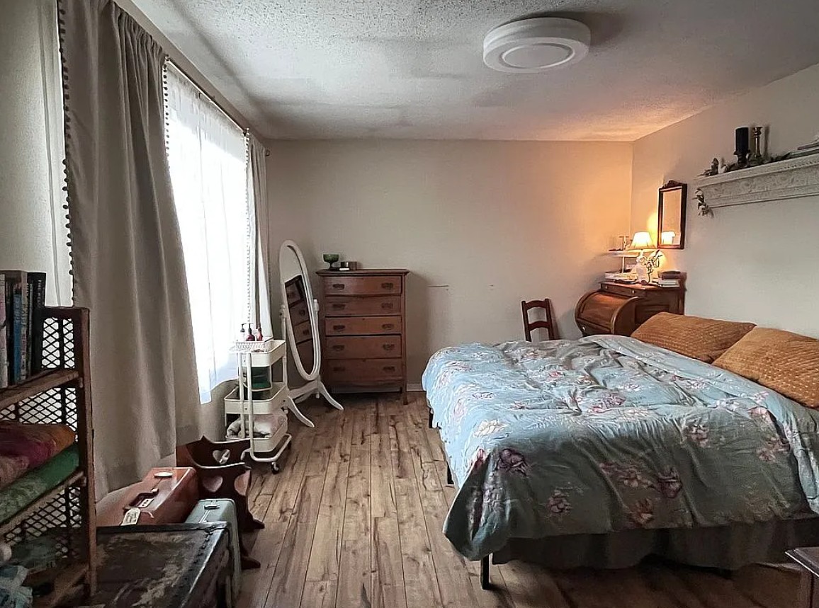 2 Bedroom House For Sale By Owner in Hillsboro, KS 