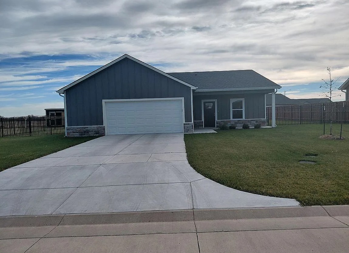 3 Bedroom House For Sale By Owner in McPherson, KS 