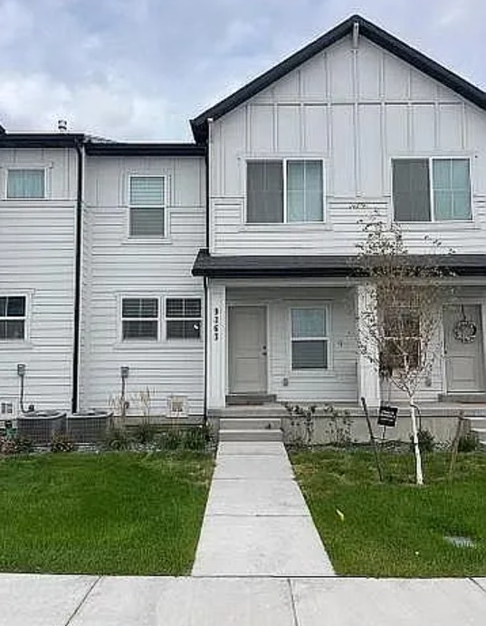 3 Bedroom House For Sale By Owner in Eagle Mountain, UT 