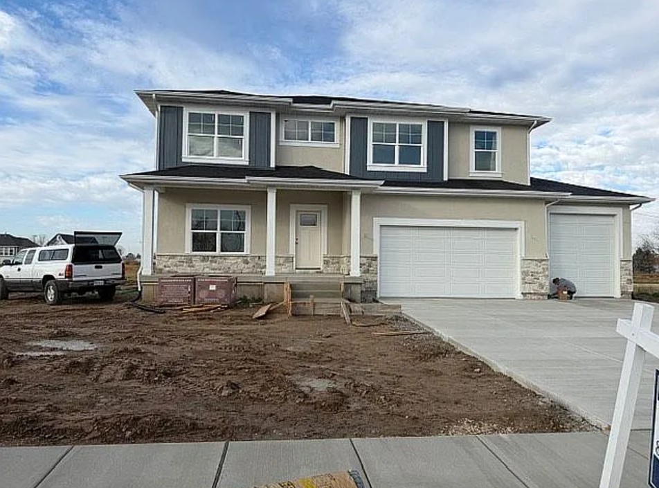 5 Bedroom House For Sale By Owner in Plain City, UT 