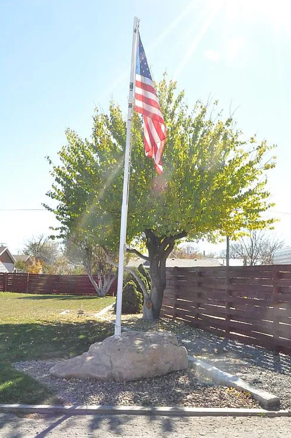 6 Bedroom House For Sale By Owner in Vernal, UT 