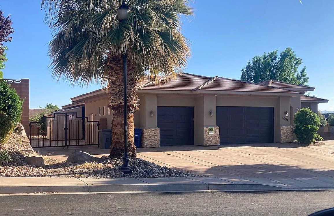 4 Bedroom House For Sale By Owner in Washington, UT 