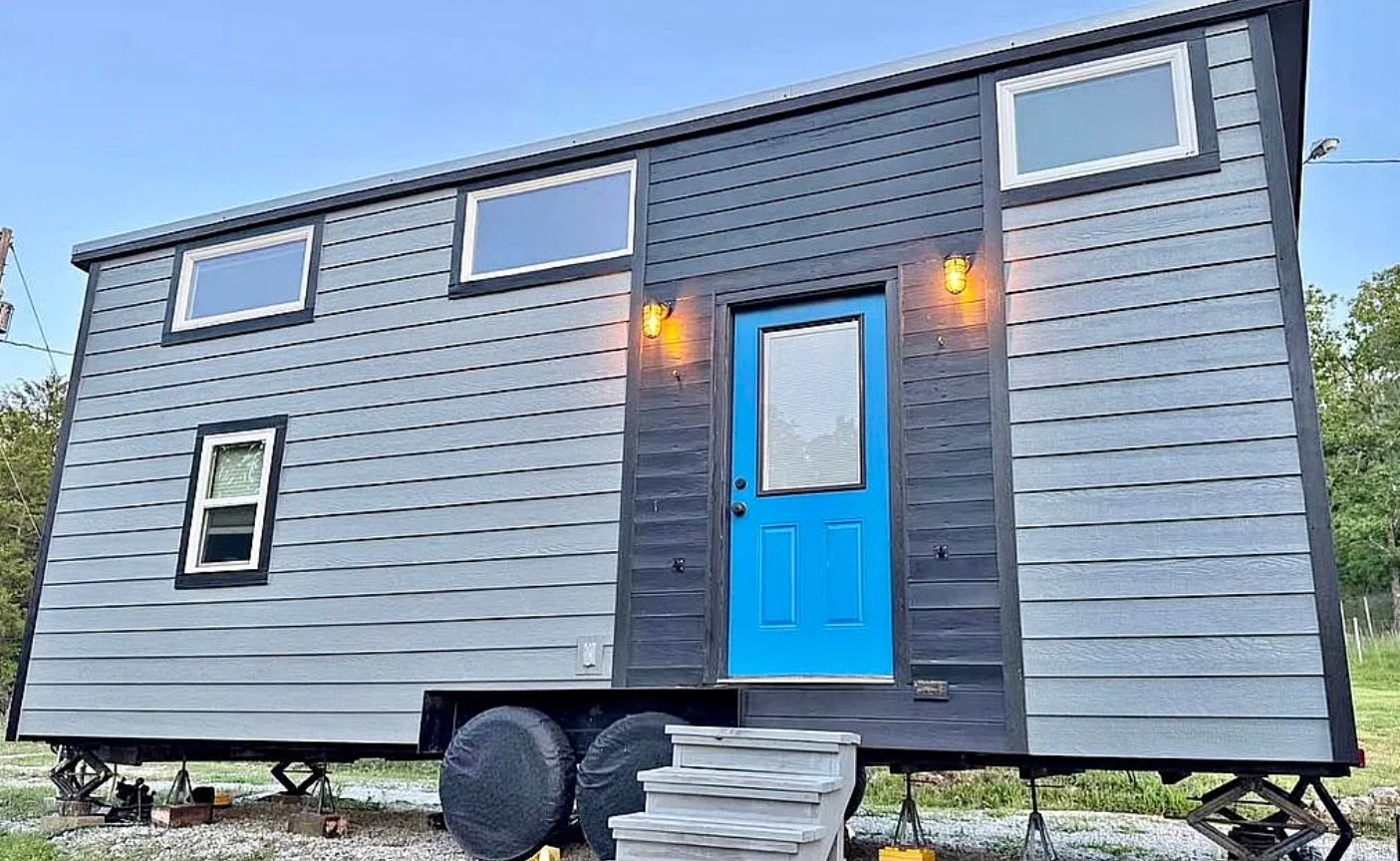 Tiny House For Sale By Owner in Mountain Home, AR 