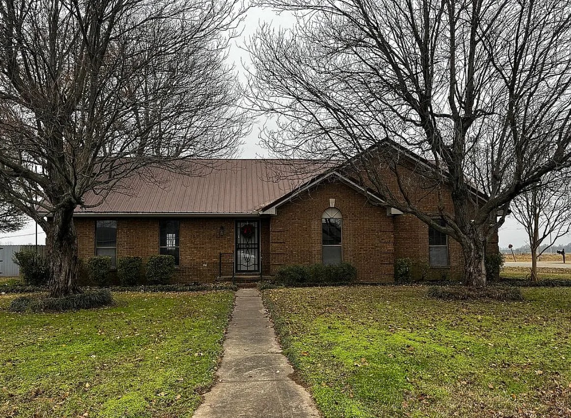 3 Bedroom House For Sale By Owner in Gosnell, AR 