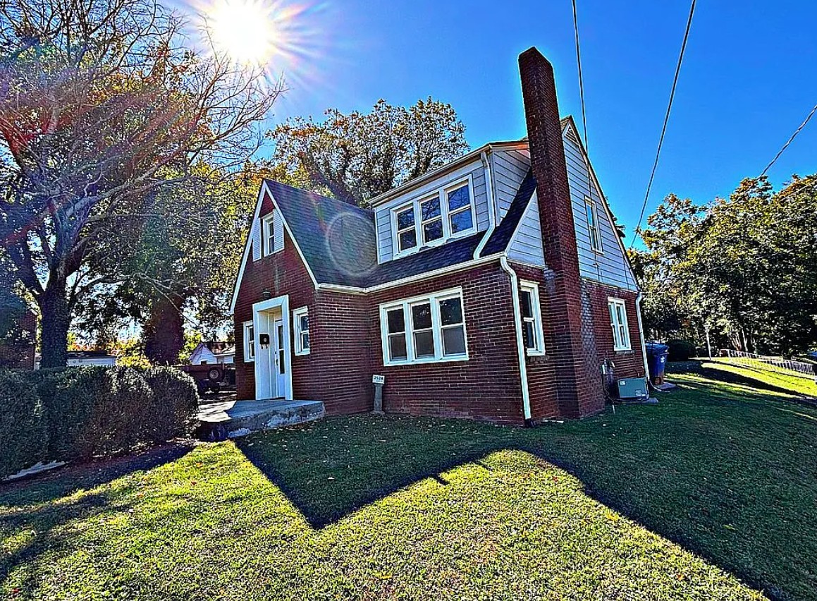 2 Bedroom House For Sale By Owner in Winston Salem, NC 