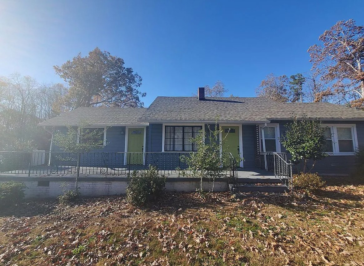 3 Bedroom House For Sale By Owner in Hickory, NC 