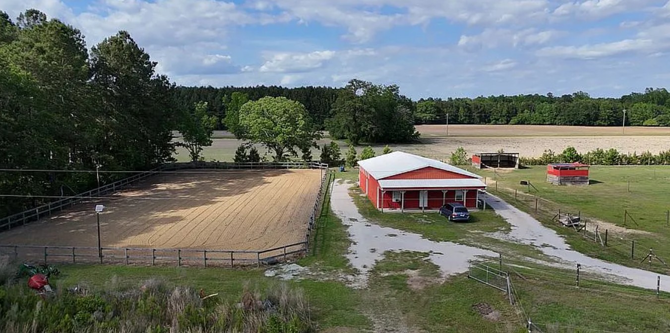 Horse Property For Sale By Owner in Green Sea, SC 