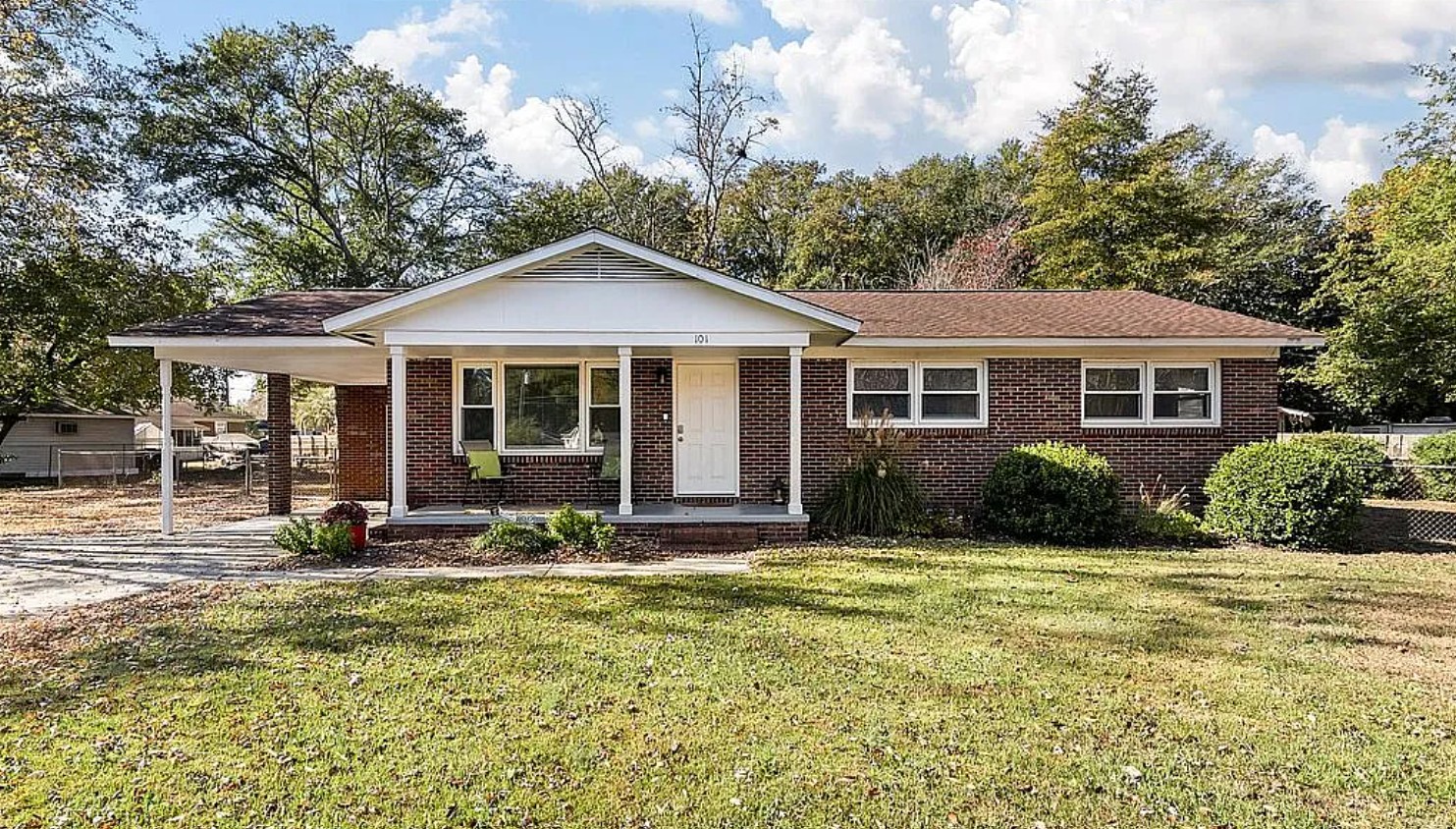 House Near Naval Base For Sale By Owner in Goose Creek, SC