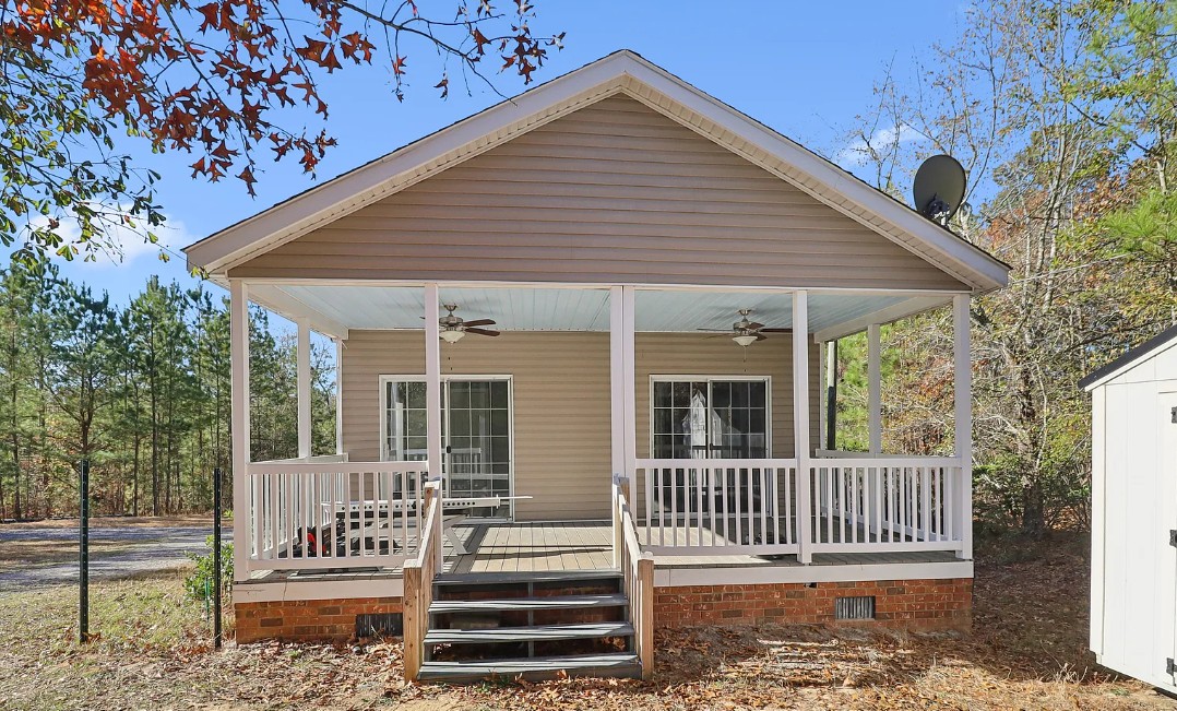 2 Bedroom House For Sale By Owner in Hopkins, SC 