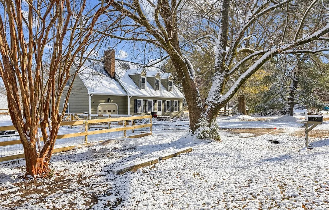 4 Bedroom House For Sale By Owner in Williamsburg, VA 