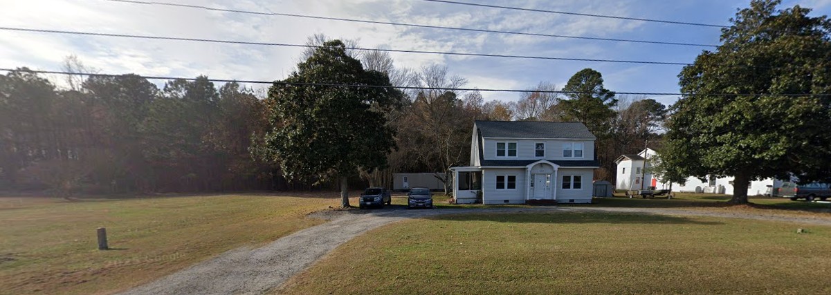 4 Bedroom House For Sale By Owner in Hayes, VA 