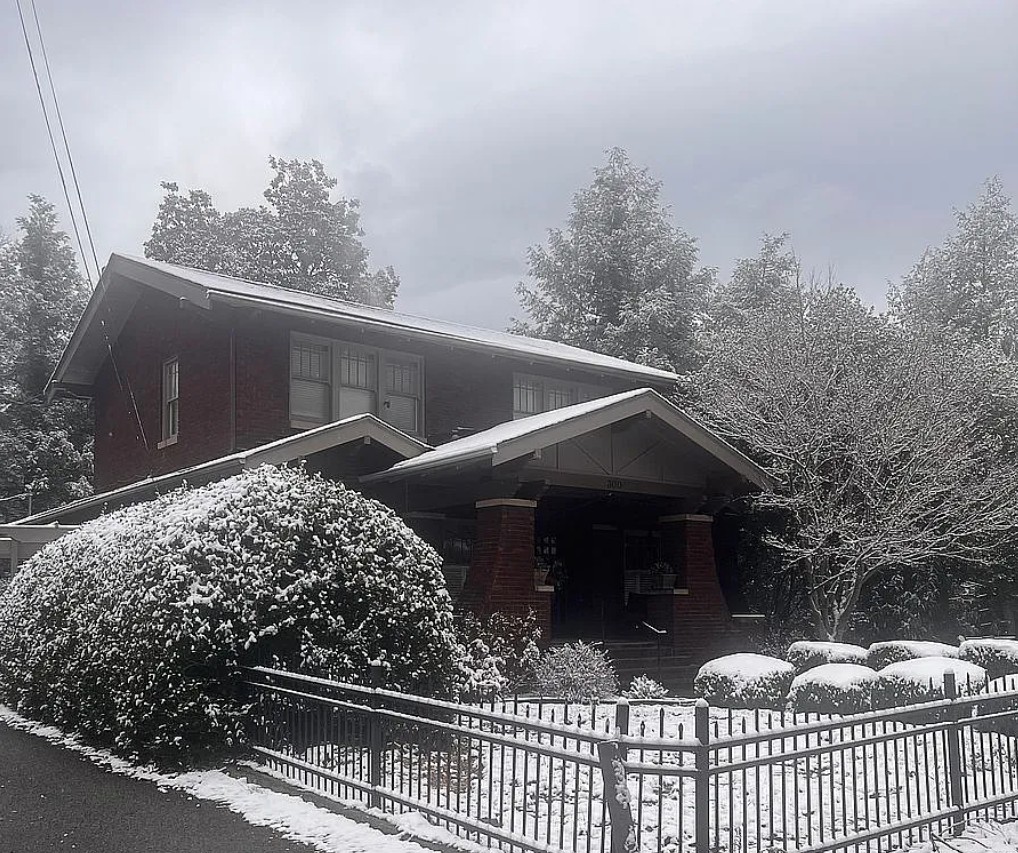 4 Bedroom House For Sale By Owner in Hazard, KY 