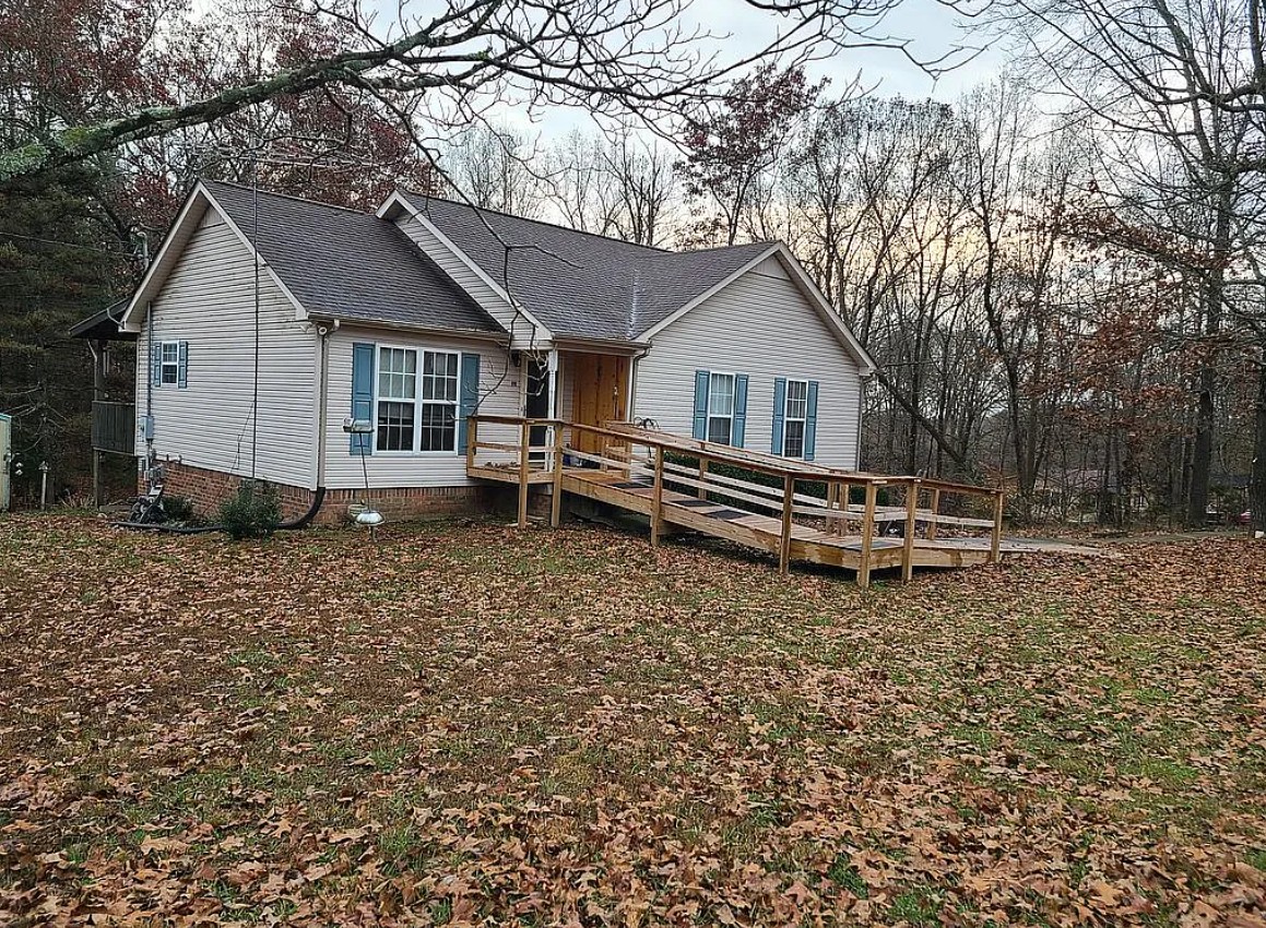 3 Bedroom House For Sale By Owner in Dickson, TN 