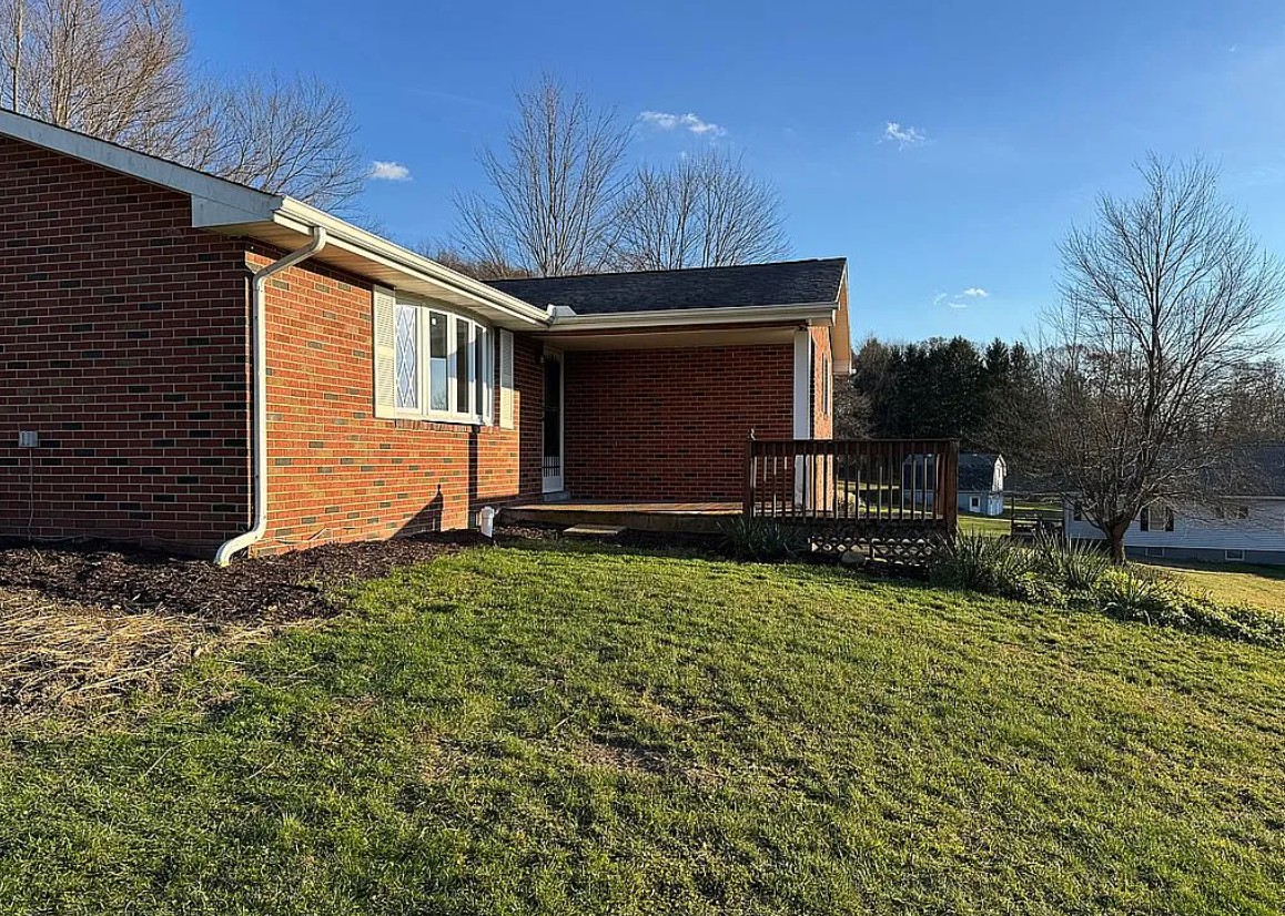 3 Bedroom House For Sale By Owner in Portersville, PA 