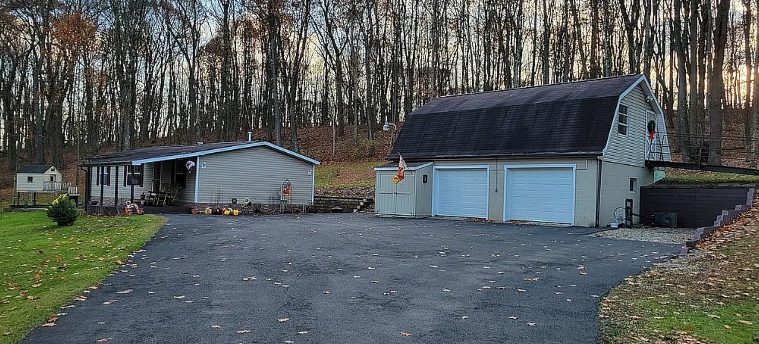 3 Bedroom House For Sale By Owner in Chicora, PA 