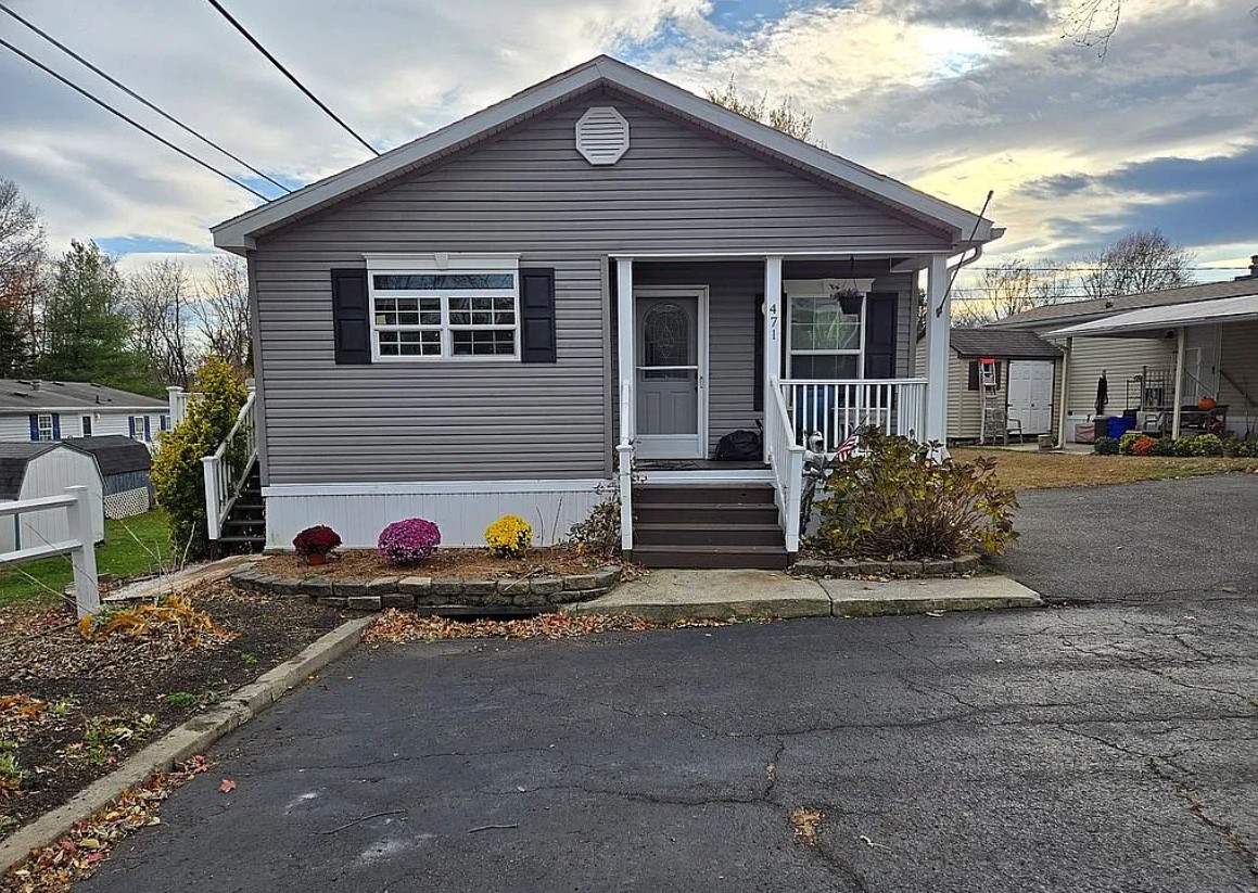 3 Bedroom House For Sale By Owner in Branchburg, NJ 