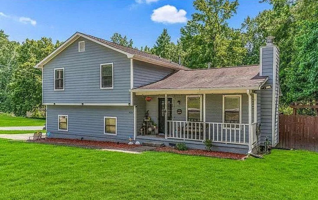 3 Bedroom House For Sale By Owner in Snellville, GA 