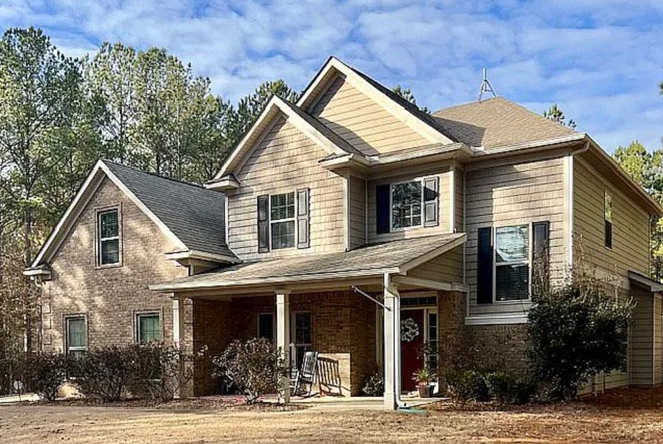 4 Bedroom House For Sale By Owner in Hamilton, GA 