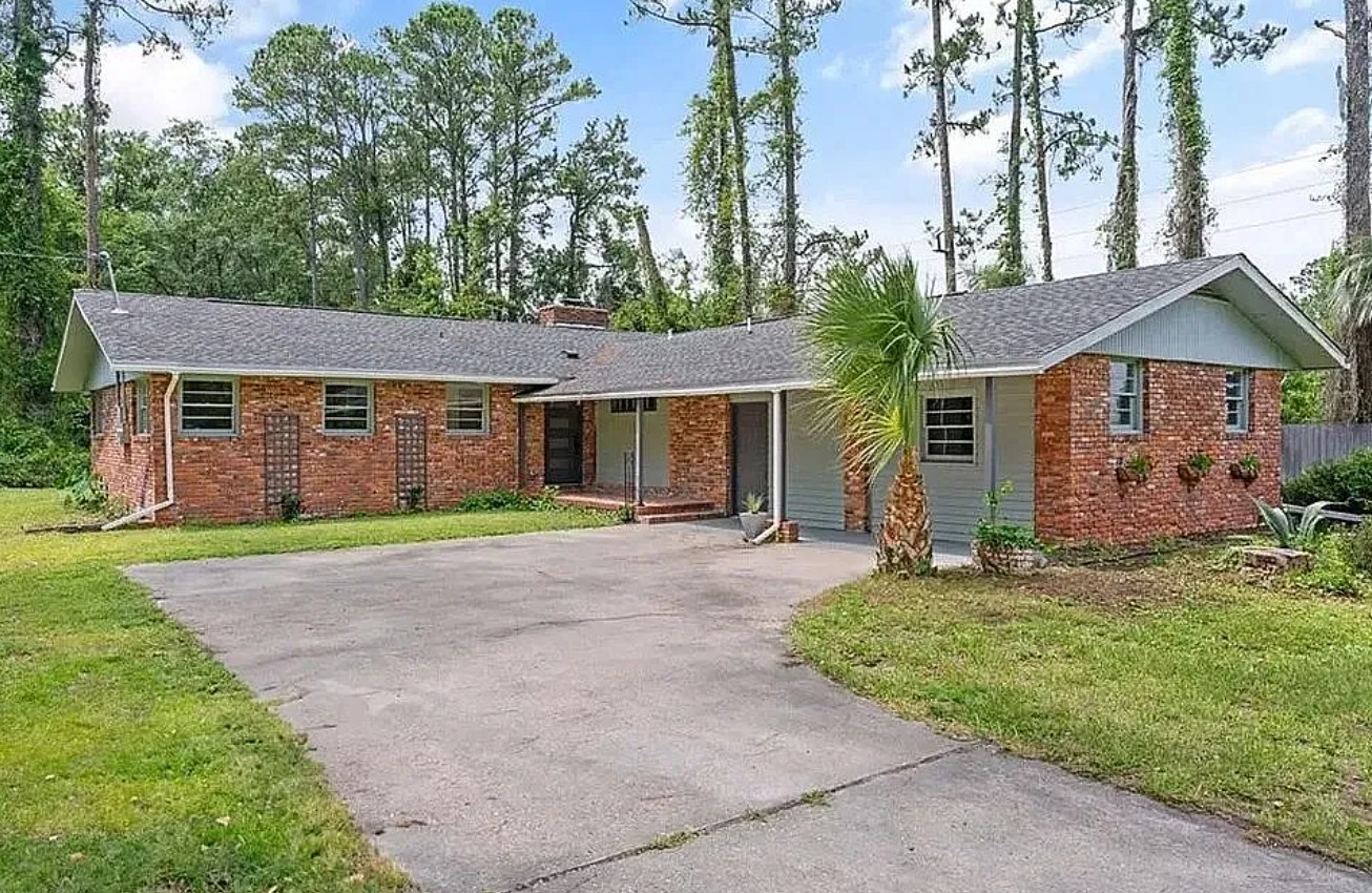 4 Bedroom House For Sale By Owner in Brunswick, GA 