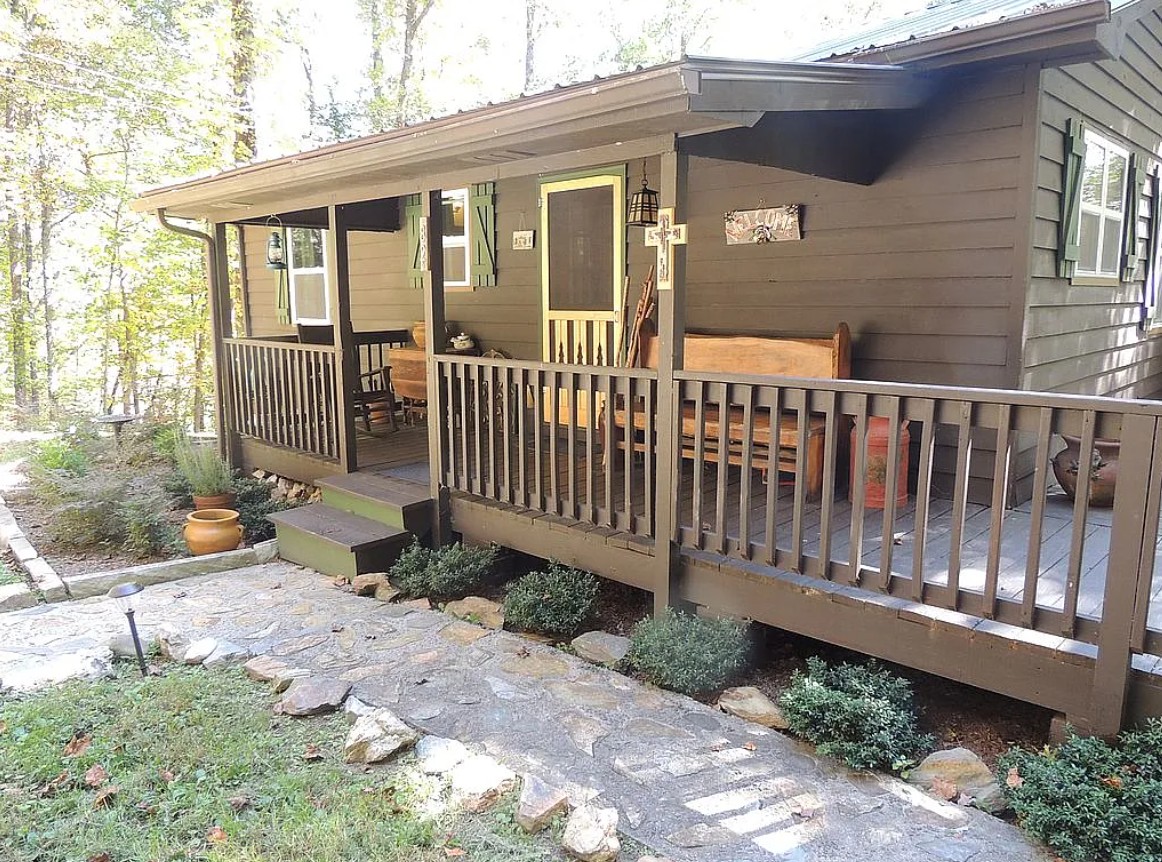 3 Bedroom House For Sale By Owner in Mineral Bluff, GA 