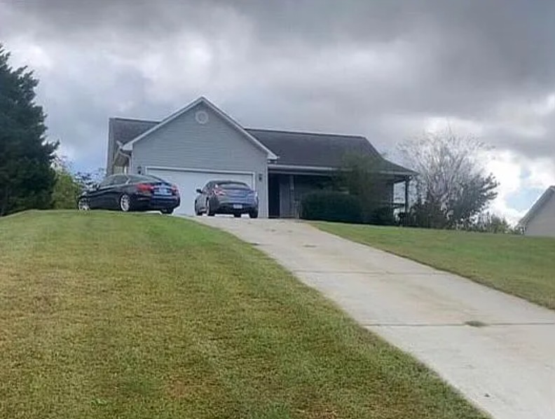 3 Bedroom House For Sale By Owner in Cleveland, GA 