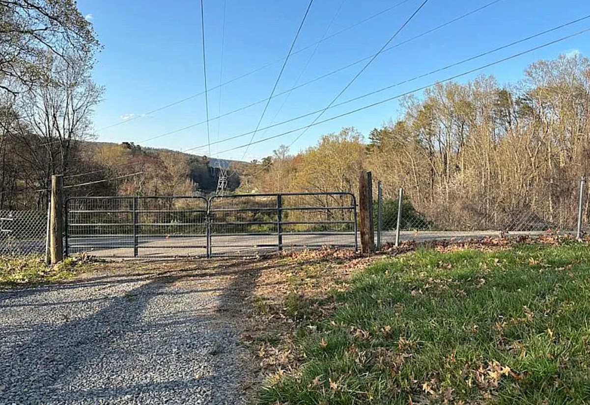 3 Bedroom House For Sale By Owner in Chattanooga, TN 