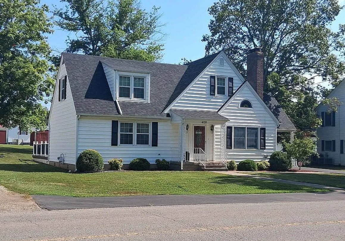 4 Bedroom House For Sale By Owner in Burgin, KY 