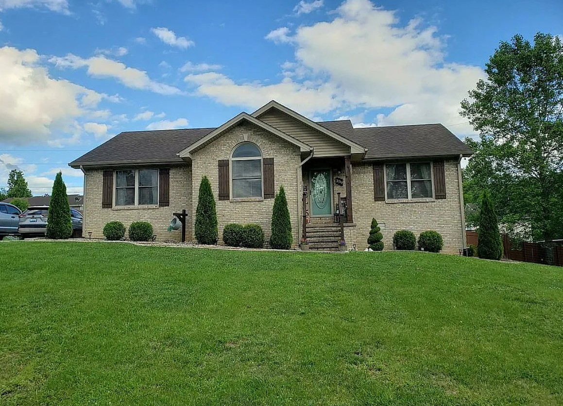 3 Bedroom House For Sale By Owner in Campbellsville, KY 